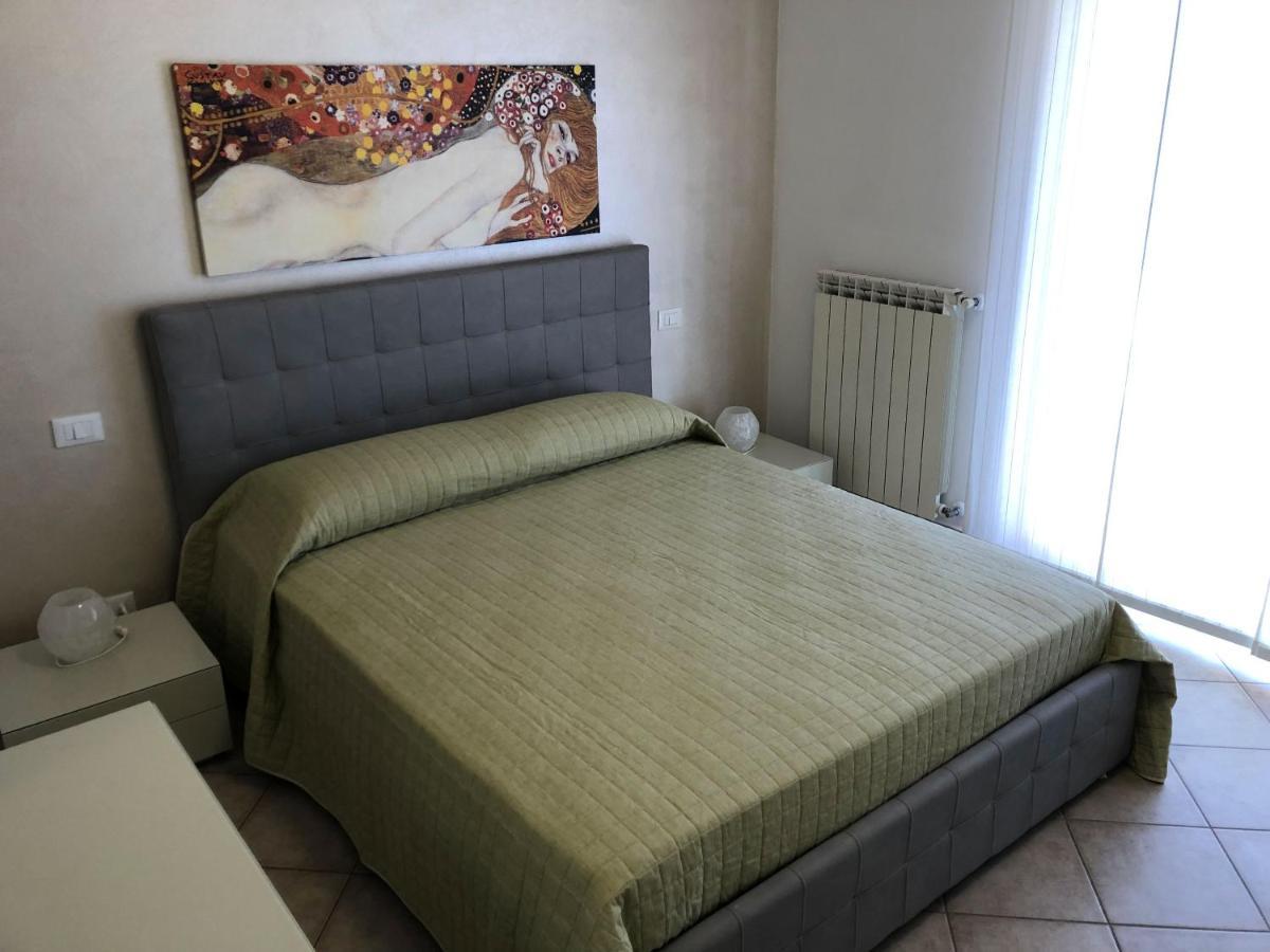 Casa Vacanze Sunflower Carrara Exterior foto
